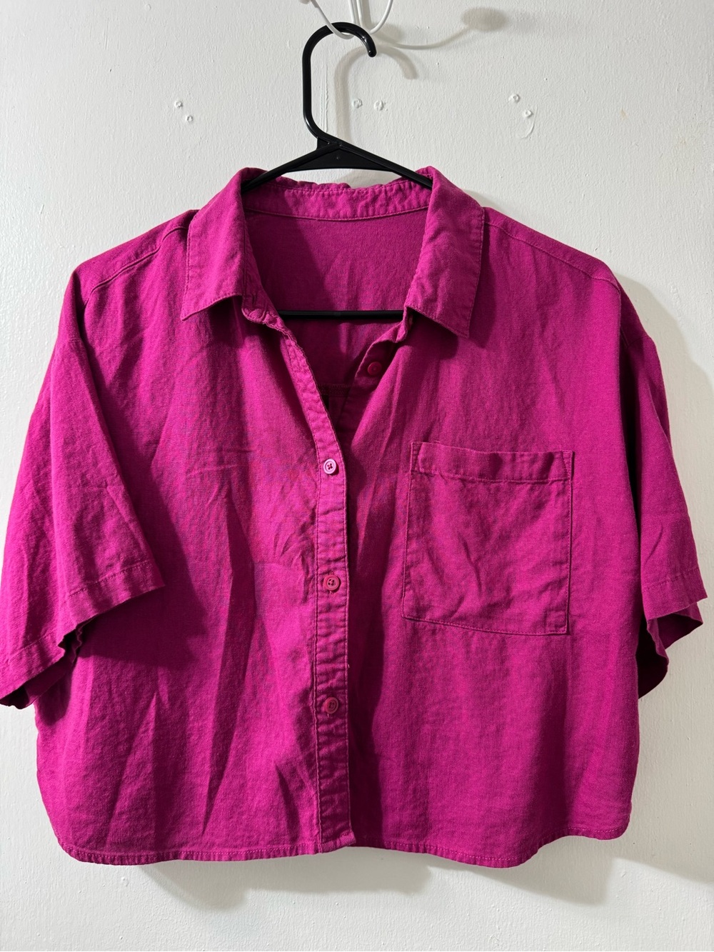 Cropped Button-Up Shirt in Vibrant Magenta Pink bought at GU store in Japan